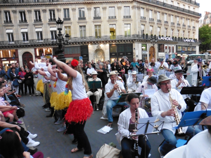 L'orchestre AFREUBO en concert lors d'une animation festive