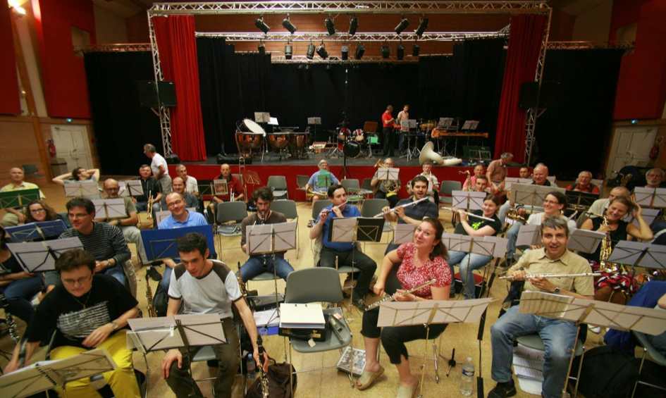 L'orchestre AFREUBO enregistrant un CD